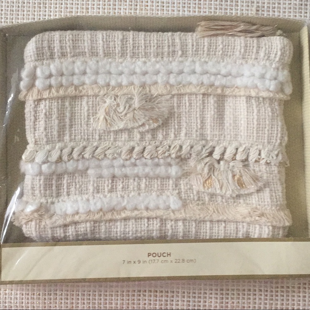 Pouch/Make Up Case
